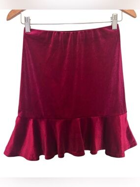 NWOT AUW Maroon/ Red SET